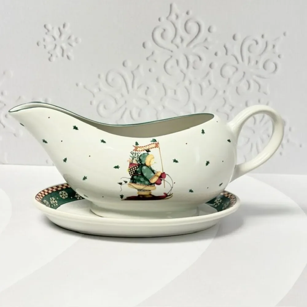 Sakura Debbie Mumm Sledding Characters Gravy Boat Saucer Christmas Box